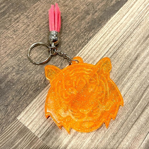 Hand Crafted Accessories - 🎉🎉HP🎉🎉 Handmade Tiger Keychain